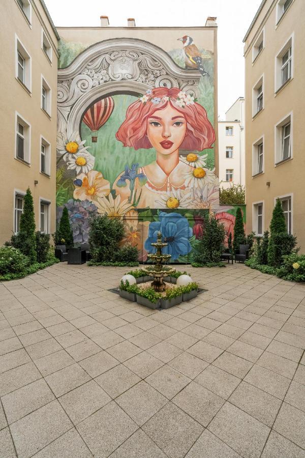 Komeda Apartment Hidden In Poznan Old Town By Noclegi Renters Buitenkant foto