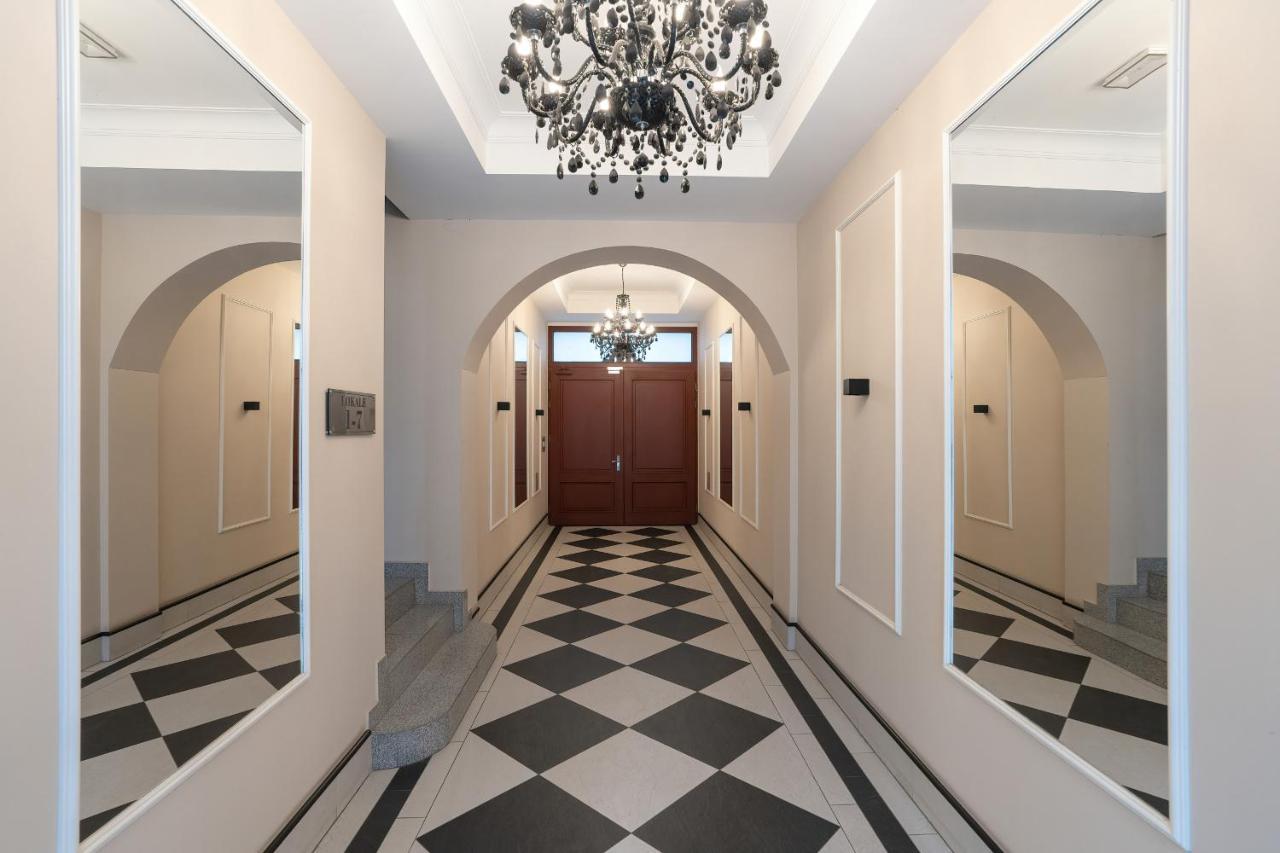 Komeda Apartment Hidden In Poznan Old Town By Noclegi Renters Buitenkant foto
